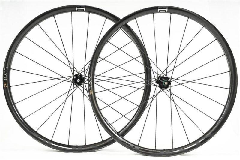 DUKE-Baccara-WRX27-XDR-BS 2.jpg